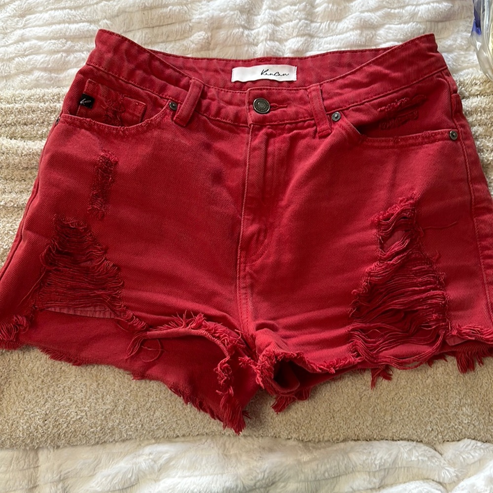 Size small! Kancan